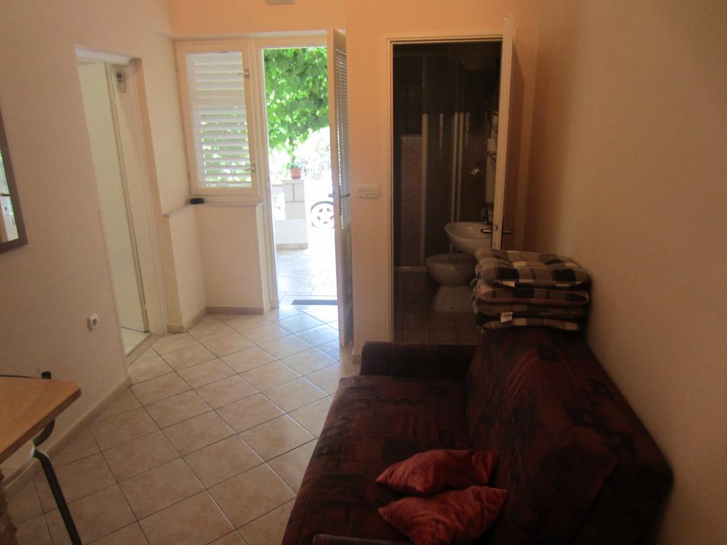 Apartments Morgen Brna Bagian luar foto