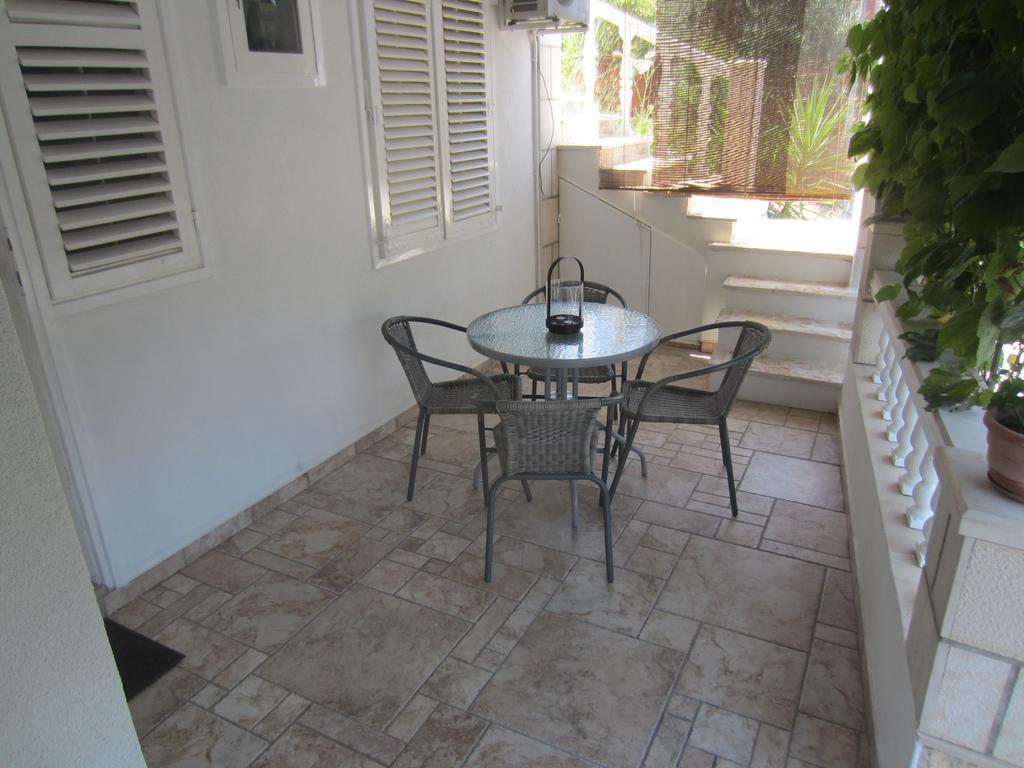 Apartments Morgen Brna Bagian luar foto