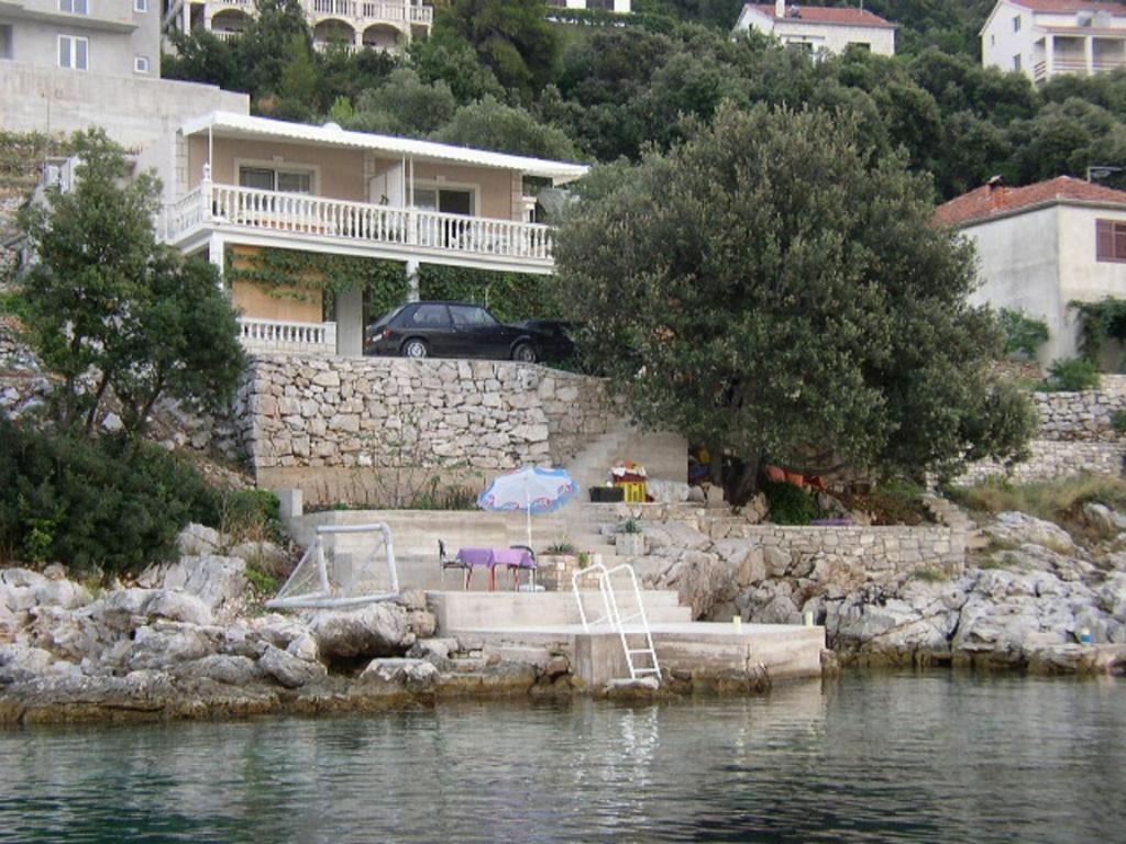 Apartments Morgen Brna Bagian luar foto
