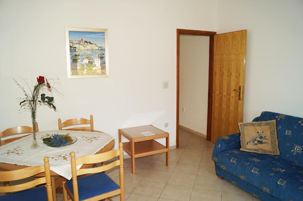 Apartments Morgen Brna Ruang foto